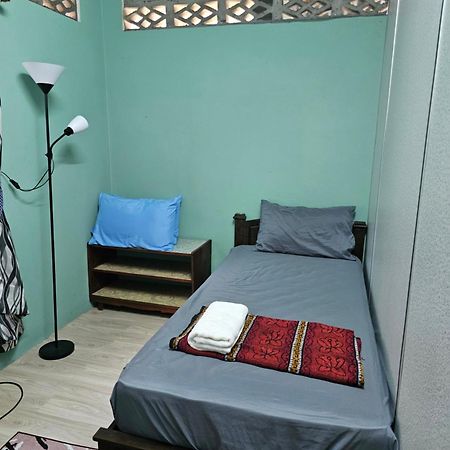 Kubang Kerian Deco Homestay 3Bedroom2Bathroom Aircond Wifi Kota Bharu Exterior photo