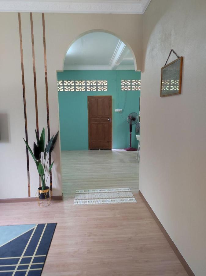 Kubang Kerian Deco Homestay 3Bedroom2Bathroom Aircond Wifi Kota Bharu Exterior photo